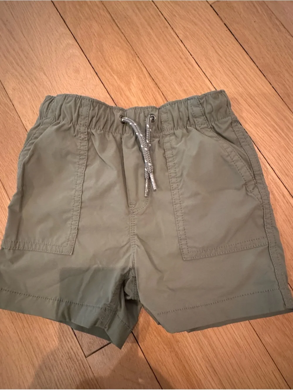 GAP Olive Green Drawstring Cargo Shorts